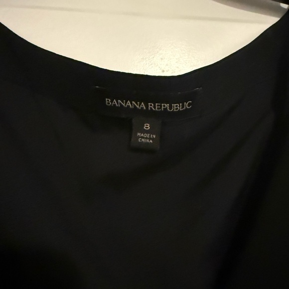 Banana Republic Black Asymmetrical Dress NWOT Size 8 - Picture 3 of 5